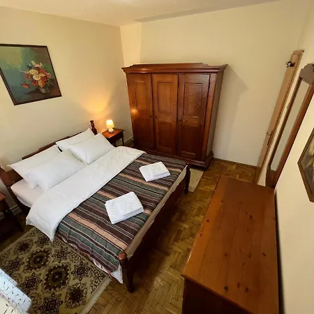 Interinn Luxury